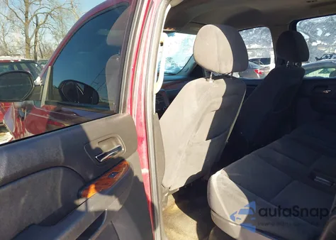 2007 Chevrolet Tahoe Lt from USA, damaged, VIN 1GNFK13007J116686